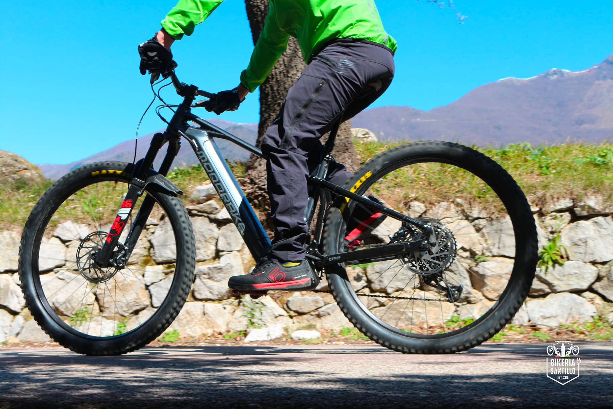 bikeria-santillo-Mondraker-e-Crusher-R+